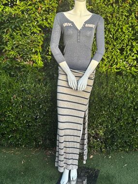 Elan Heather Gray and Navy Striped Side-Slit Maxi Skirt